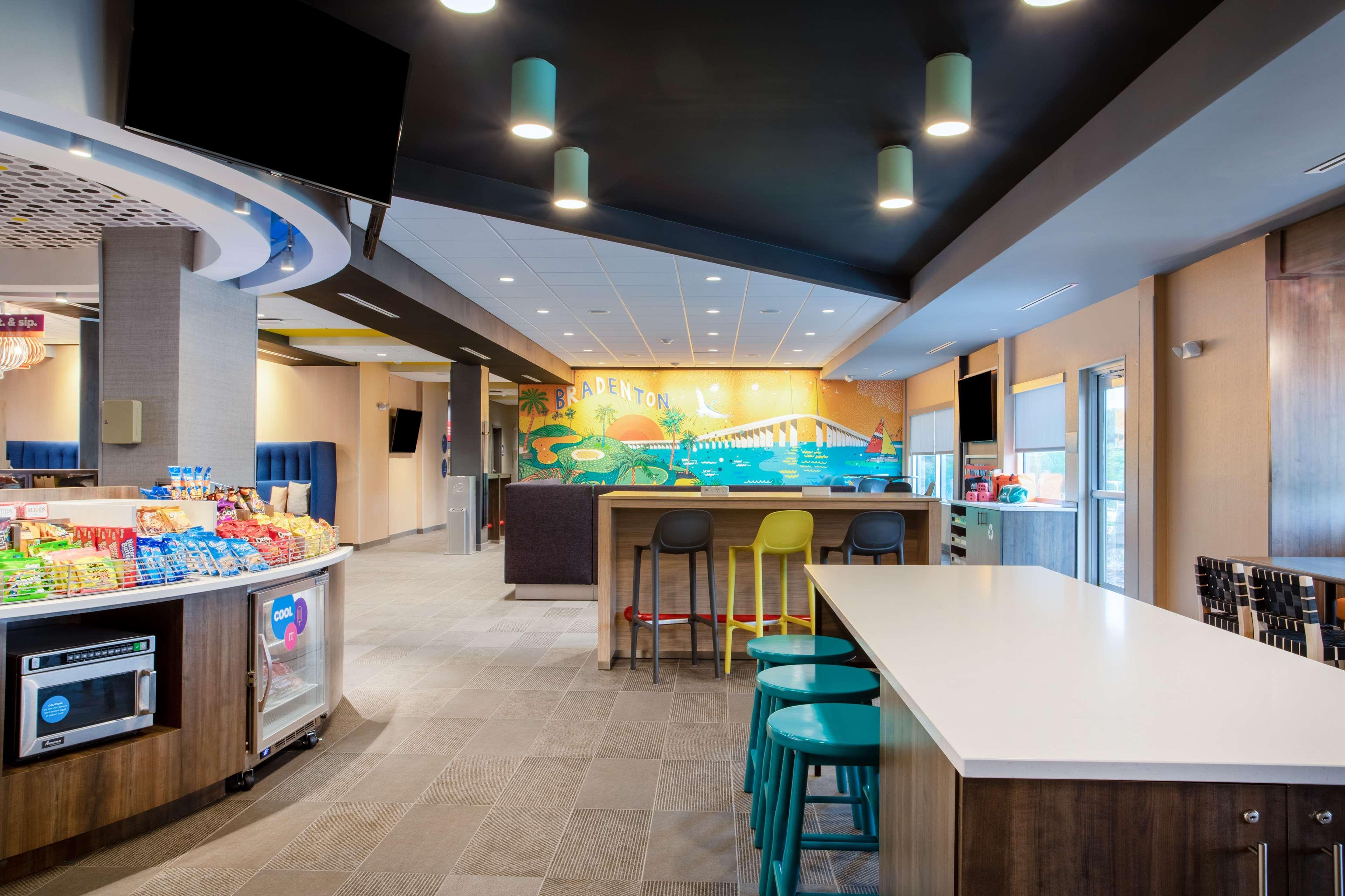 Tru By Hilton Bradenton I-75, Fl Hotel Exterior photo